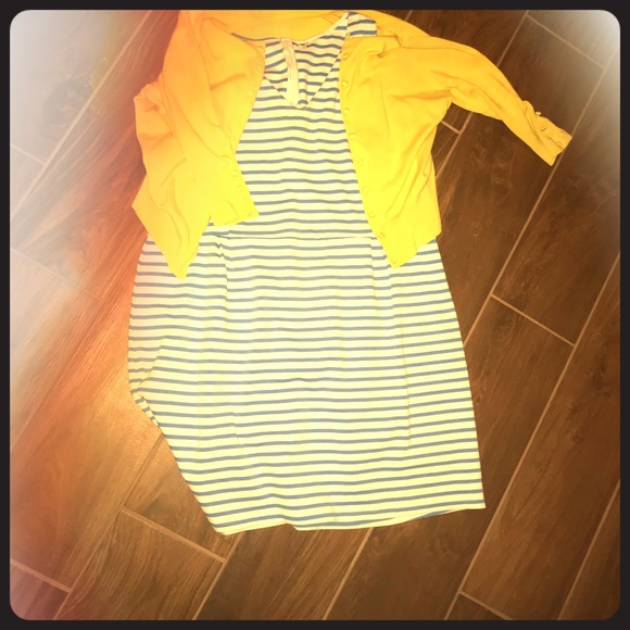 Old Navy Dresses & Skirts - Old navy striped sheath dress stretch blue white